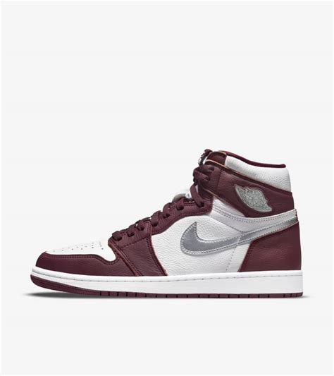 nike bordeaux schwarzes logo|Nike jordan 1 Bordeaux.